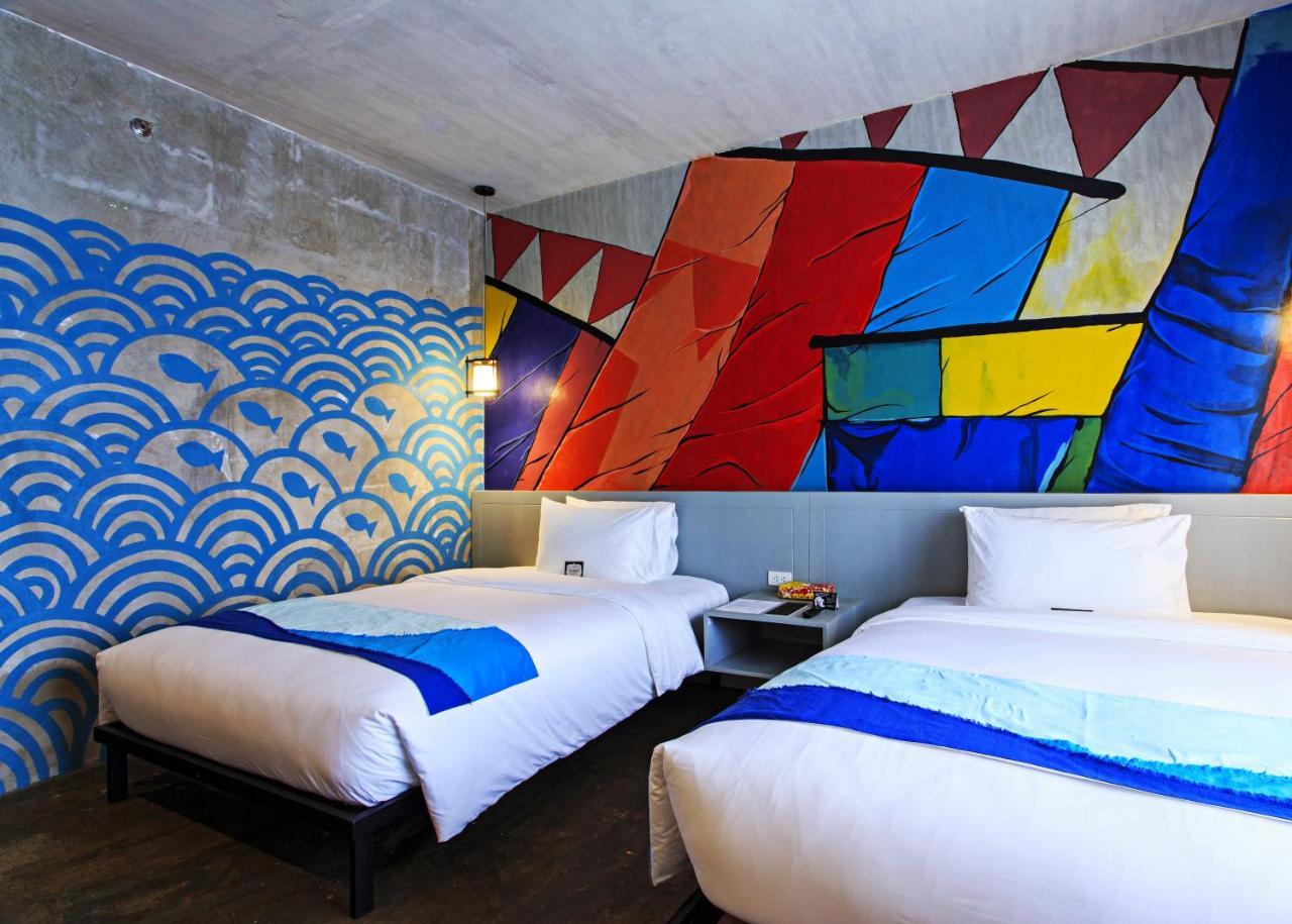 The Henry Hotel Cebu Buitenkant foto